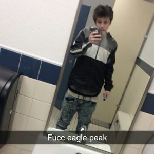 Meet your Posher, Troy